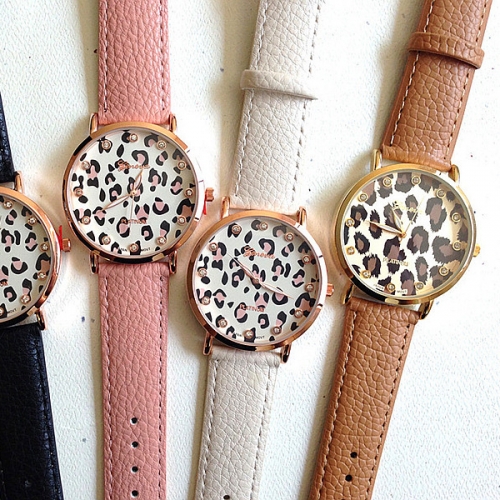 DAMSKI  ZEGAREK SKÓRZANY LEOPARD